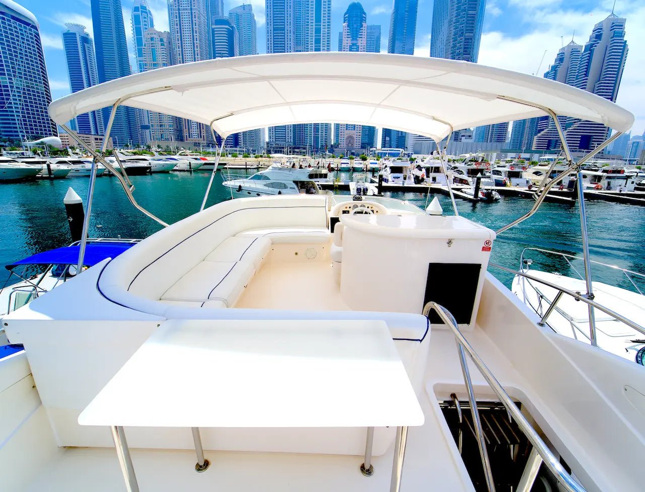 Dubai: Wisata Kapal Pesiar Pribadi di Kapal Pesiar 50FT