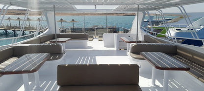 El Gouna: Private Boat Day Trip to Bayoud