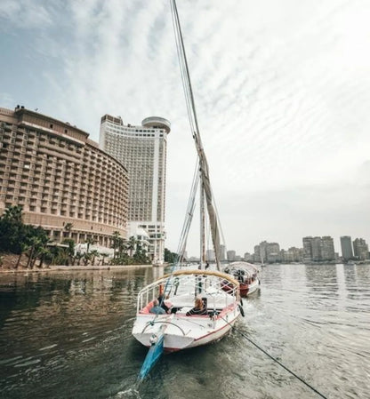 Cairo: Giza Pyramids and Sphinx Tour with River Nile Felucca Sailboat Ride