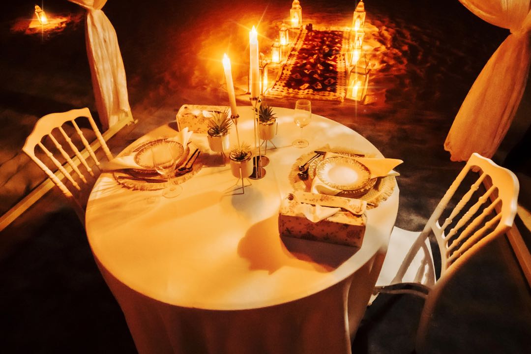 Dubai: Paramotor With Premium Dining Setup in Desert Experience