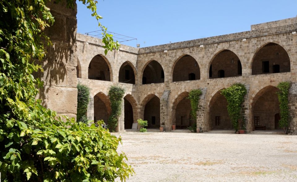 Ab Beirut: Tagestour nach Sidon, Tyros und Maghdouche 