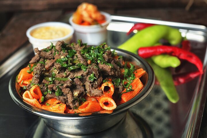 लक्सर: निजी पूर्ण-दिवसीय सांस्कृतिक और पाक खाद्य यात्रा