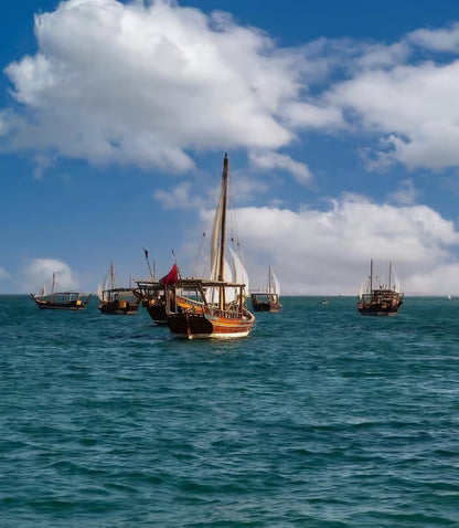 Doha: Traditional Dhow Cruise with Sunset and Skyline Views