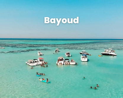El Gouna: passeio particular de barco em catamarã para Bayoud