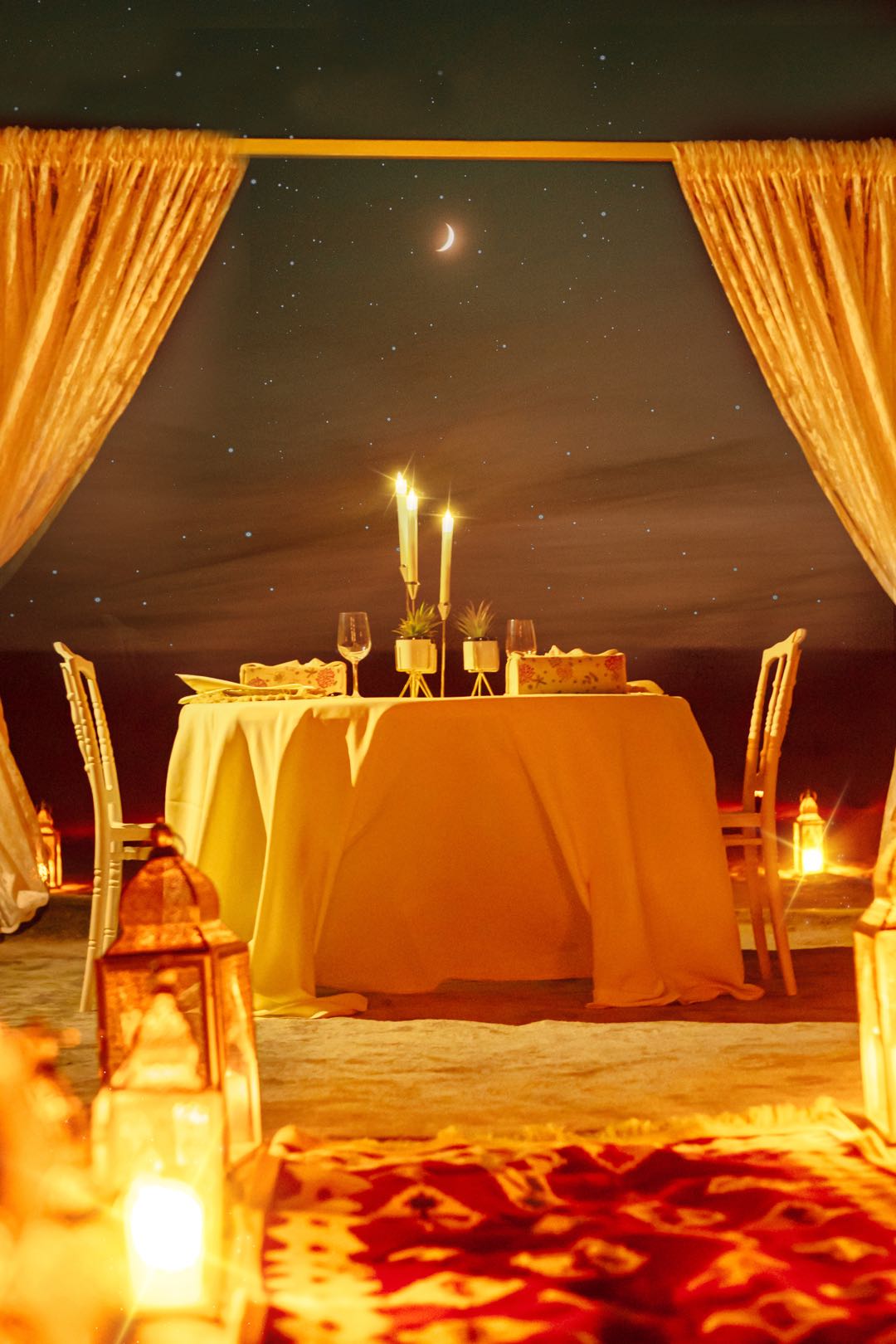 Dubai: Paramotor With Premium Dining Setup in Desert Experience