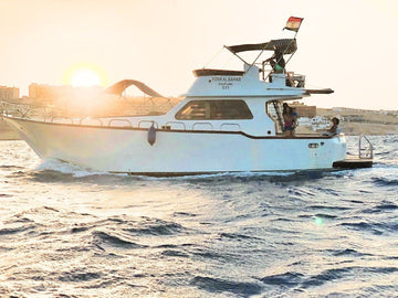 Hurghada: Yosr Al Bahar privat båtsnorkletur med lunsj og brus
