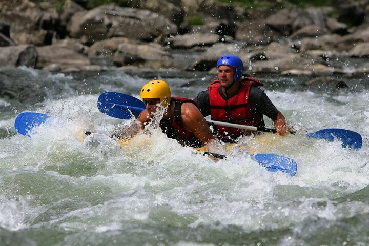 Din Beirut: rafting, tiroliană și ATV în Liban Experiență pe râul Assi