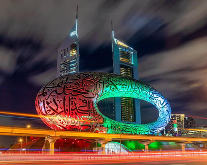Dubai: tour notturno della città in furgone con spettacolo delle fontane