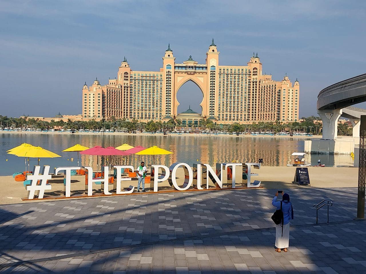 Dubai: Modern Architecture & Sightseeing Guided City Tour