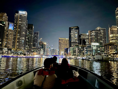 Dubai Marina: Atlantis Luxury Speedboat Tour
