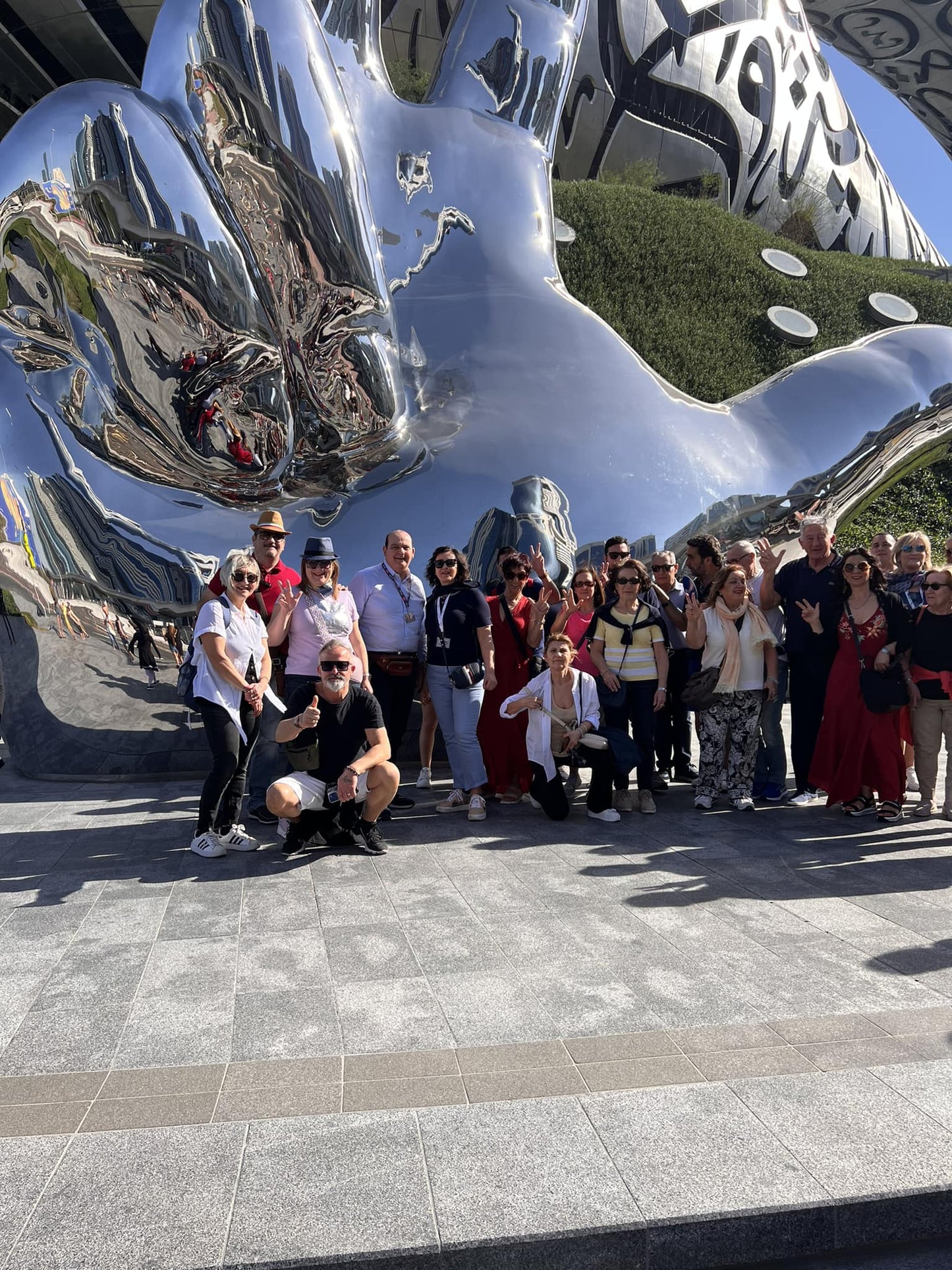 Dubai: Modern Architecture & Sightseeing Guided City Tour