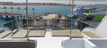 El Gouna: Private Boat Day Trip to Bayoud