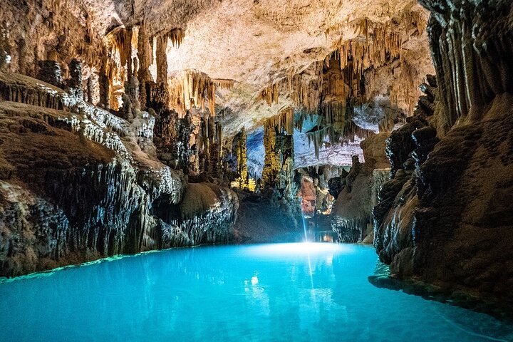 Von Beirut: Jeita-Grotte, Harissa und Byblos-Tour