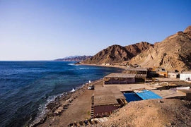 Desde Sharm El Sheikh: Agujero Azul en Dahab y Cañón Coloreado
