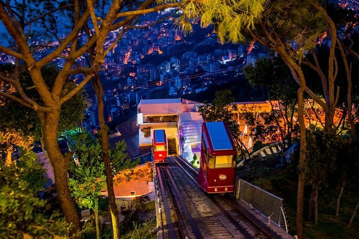 Von Beirut: Jeita-Grotte, Harissa und Byblos-Tour