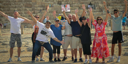 From Hurghada: Pyramids of Giza & Egyptian Museum Small Group Tour by Van