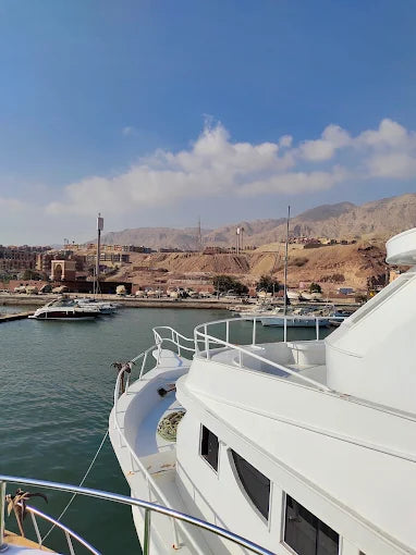 Ain El Sokhna: Passeio Privado de Barco de Snorkeling de Manchester com Almoço e Bebidas Não Alcoólicas