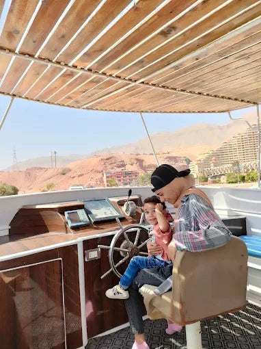 Ain El Sokhna: Passeio Privado de Barco de Snorkeling de Manchester com Almoço e Bebidas Não Alcoólicas