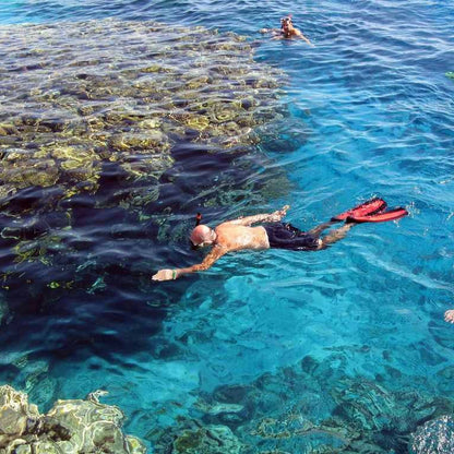 Ain El Sokhna: Passeio Privado de Barco Panorama com Mergulho com Snorkel, Almoço e Refrigerantes