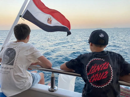 Aïn el-Sokhna : Croisière en bateau de snorkeling de luxe avec déjeuner