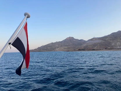 Aïn el-Sokhna : Croisière en bateau de snorkeling de luxe avec déjeuner