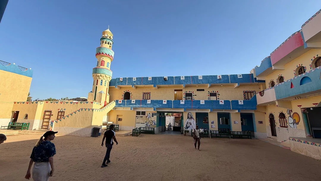 أسوان: جولة إرشادية في القرية النوبية وركوب قارب آلي في نهر النيل