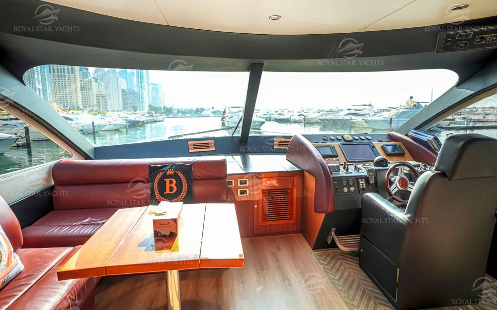 Dubai: 90 FT Big Daddy (Party) Duretti Yacht Tour