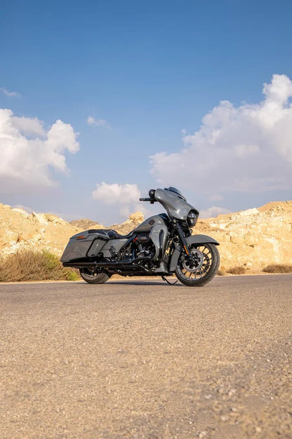 Cairo: Harley Davidson Motorcycle City Tour to Giza Pyramids and New Capital