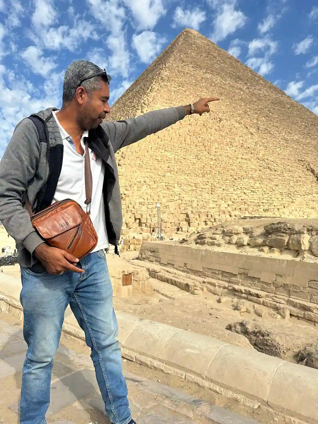 Il Cairo: tour privato di un’intera giornata alle Piramidi di Giza, alla Sfinge e al Grande Museo Egizio