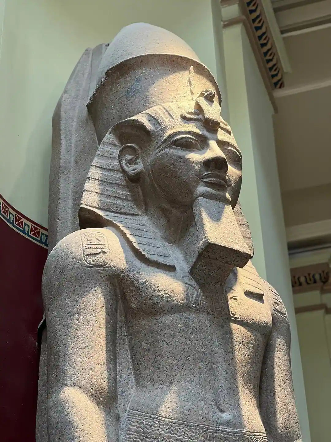 Kairo: Tur Sehari Penuh ke Museum Mesir, Piramida, dan Bazaar dengan Pemandu