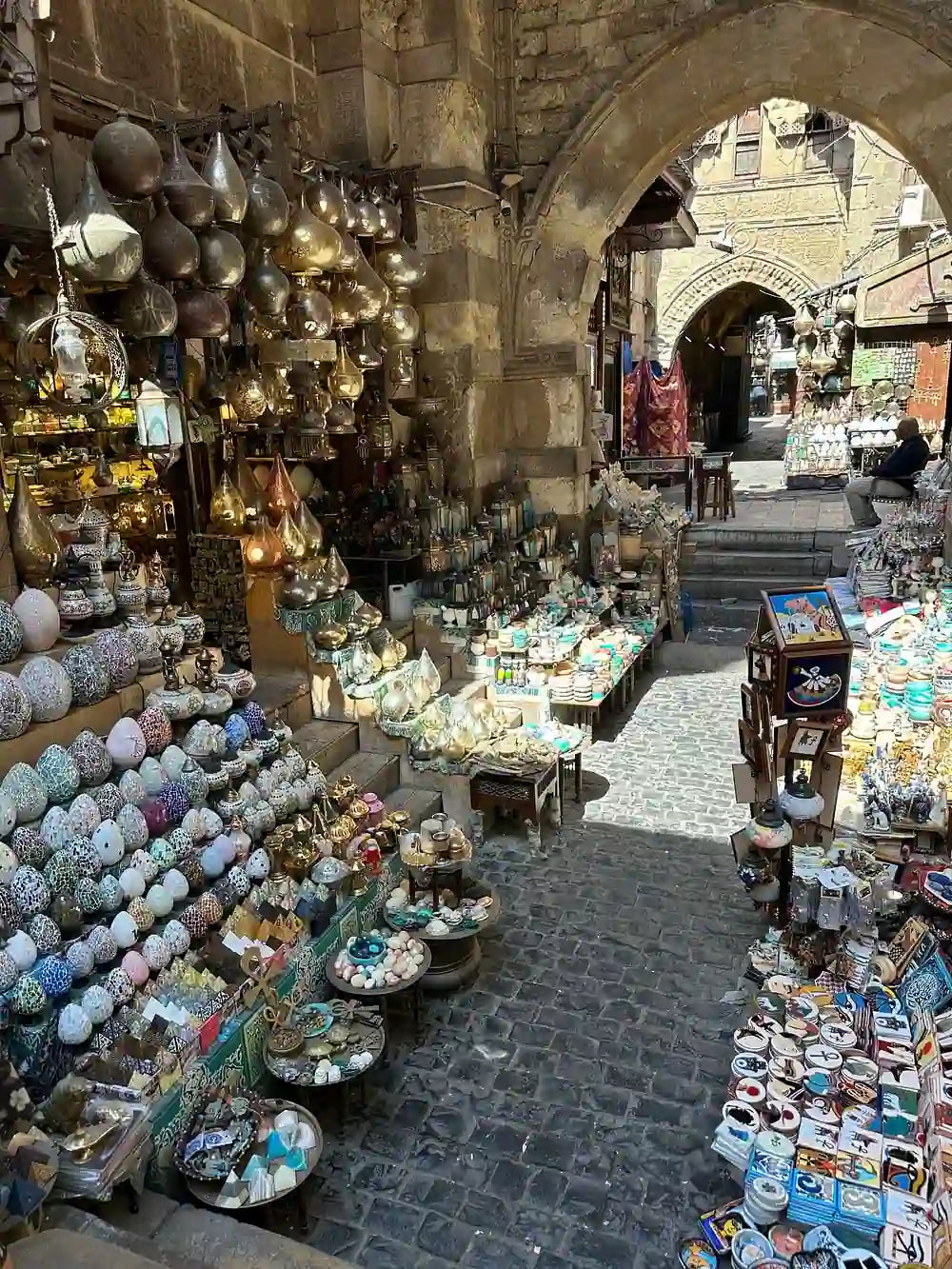 Kairo: Tur Sehari Penuh ke Museum Mesir, Piramida, dan Bazaar dengan Pemandu