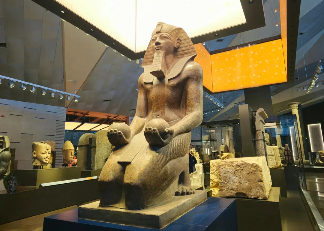 Le Caire : visite guidée du Grand Musée égyptien et de Khan el-Khalili avec déjeuner