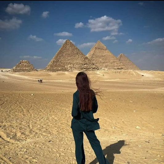 Cairo: Private Guided Half-Day Tour of Giza Pyramids and the Sphinx