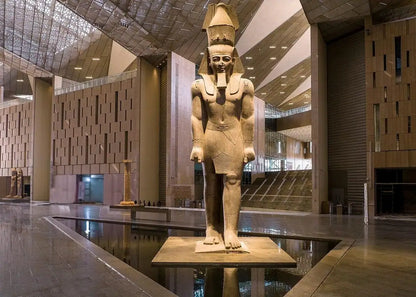 Le Caire : Visite guidée privée des Pyramides de Gizeh et du Grand Musée Égyptien - Journée complète
