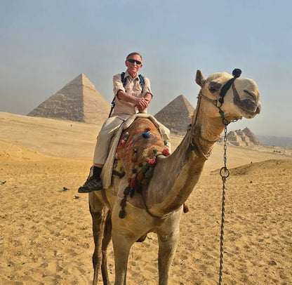 Cairo: Private Tour to the Pyramids, Sphinx and Sakkara with Tour Guide