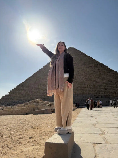 Cairo: Private Tour to the Pyramids, Sphinx and Sakkara with Tour Guide