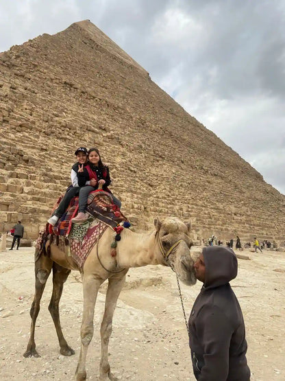 Cairo: Private Tour to the Pyramids, Sphinx and Sakkara with Tour Guide