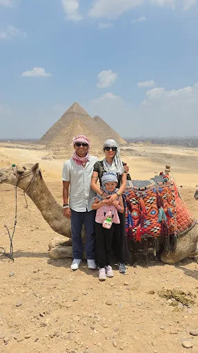 Cairo: Guided Tour to the Pyramids, Bazaar, and Salah El Deen Citadel