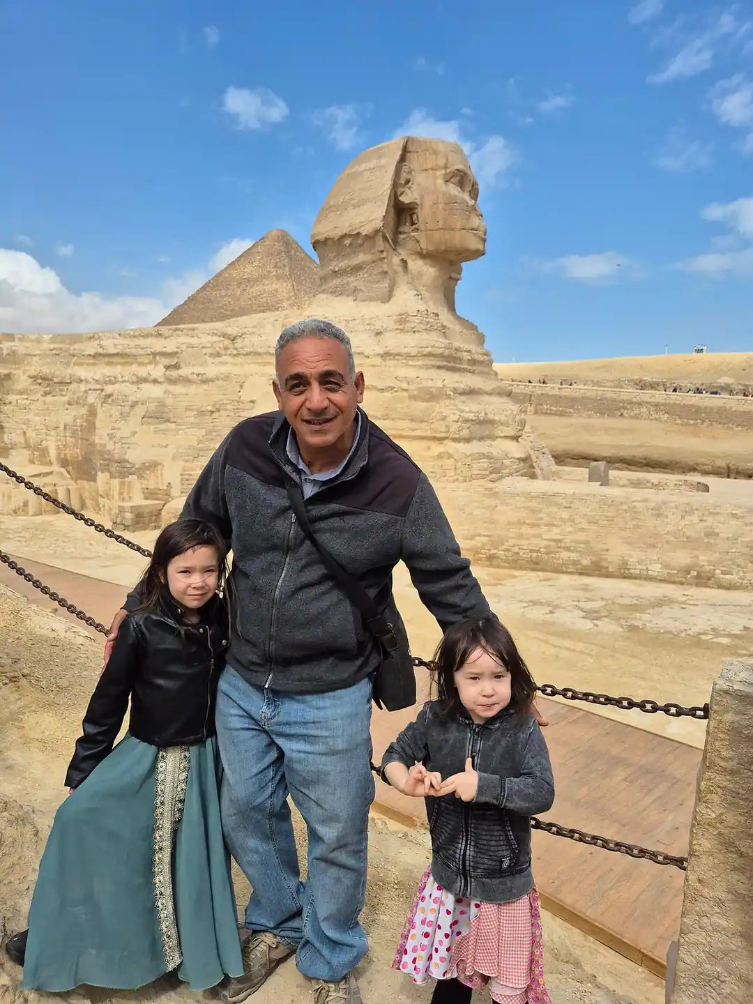Cairo: Pyramids, Sphinx and Felucca Ride Private Tour for Layover