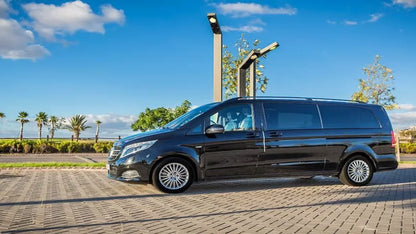 Casablanca: traslado privado desde el Aeropuerto Mohammed V con recogida en el hotel