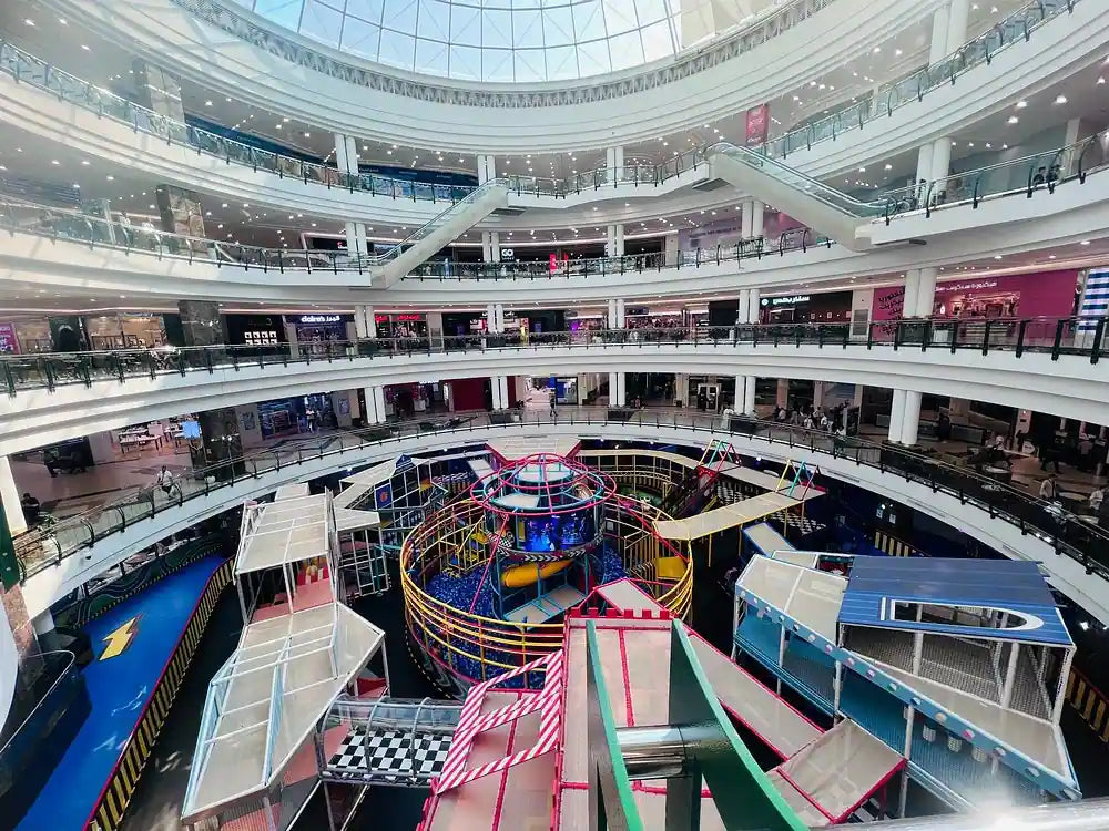 Doha: Guided Shopping Tour to Four Malls