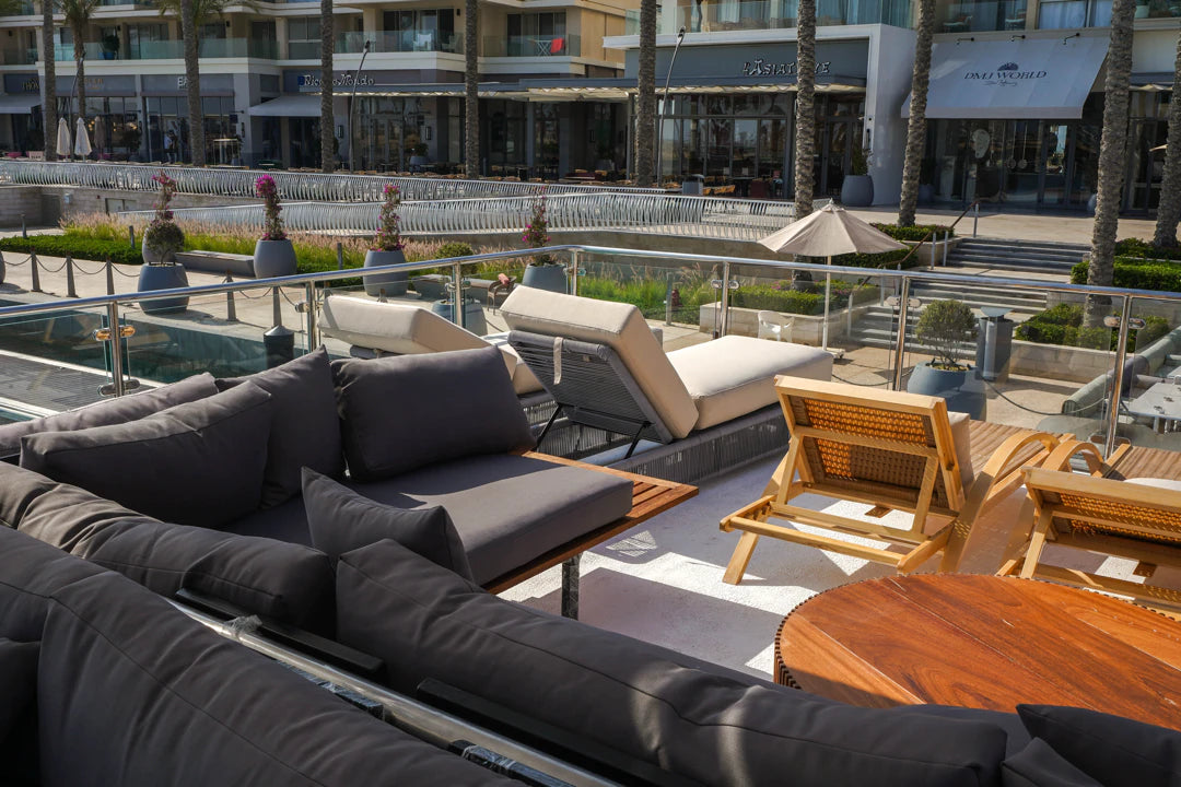 Marassi: Gita in Yacht Privato con Nuoto e Pranzo Opzionale sulla Costa Nord