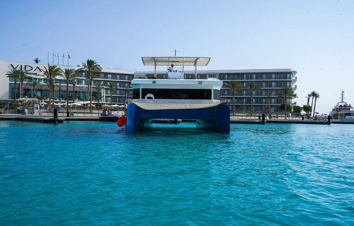 Marassi: Gita in Yacht Privato con Nuoto e Pranzo Opzionale sulla Costa Nord