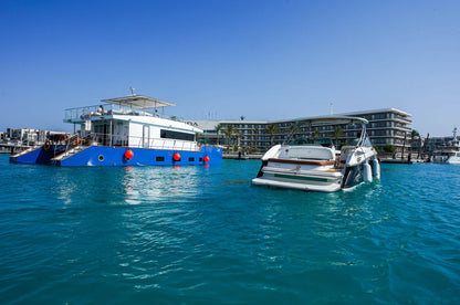 Marassi: Gita in Yacht Privato con Nuoto e Pranzo Opzionale sulla Costa Nord