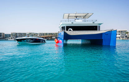 Marassi: Gita in Yacht Privato con Nuoto e Pranzo Opzionale sulla Costa Nord