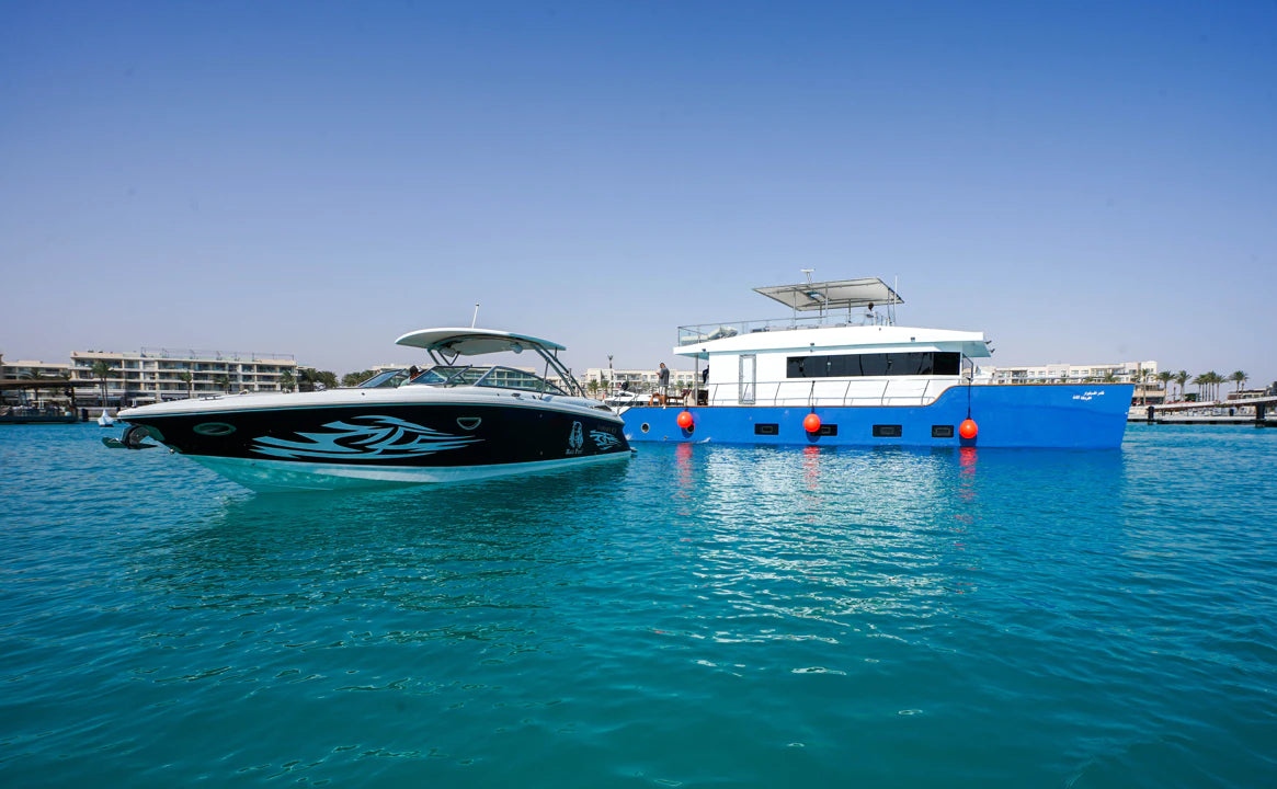 Marassi: Gita in Yacht Privato con Nuoto e Pranzo Opzionale sulla Costa Nord