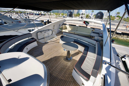 Dubai: privétour Sunseeker 90FT jacht