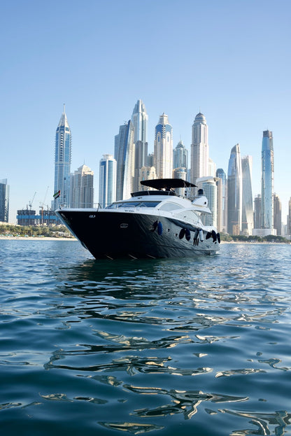 Dubai: privétour Sunseeker 90FT jacht