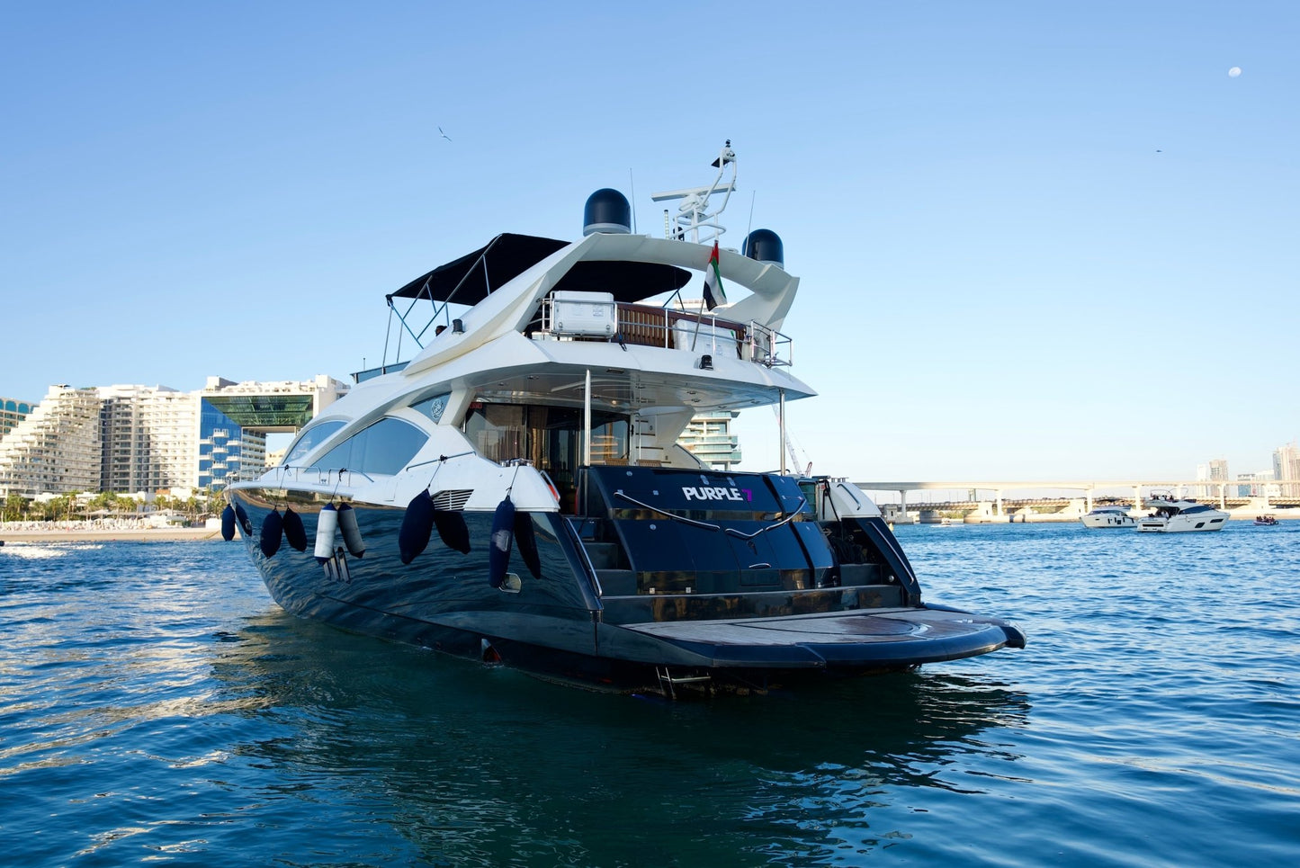 Dubai: privétour Sunseeker 90FT jacht