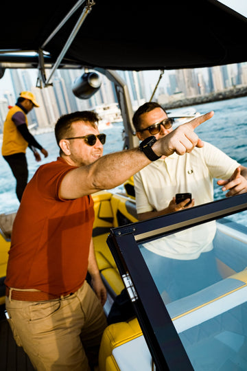 Dubai: Wake Surfing Experience In Dubai Marina